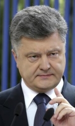 Poroshenko signs decree to neutralize threats to state security