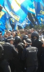 Svoboda party leaders summoned for questioning